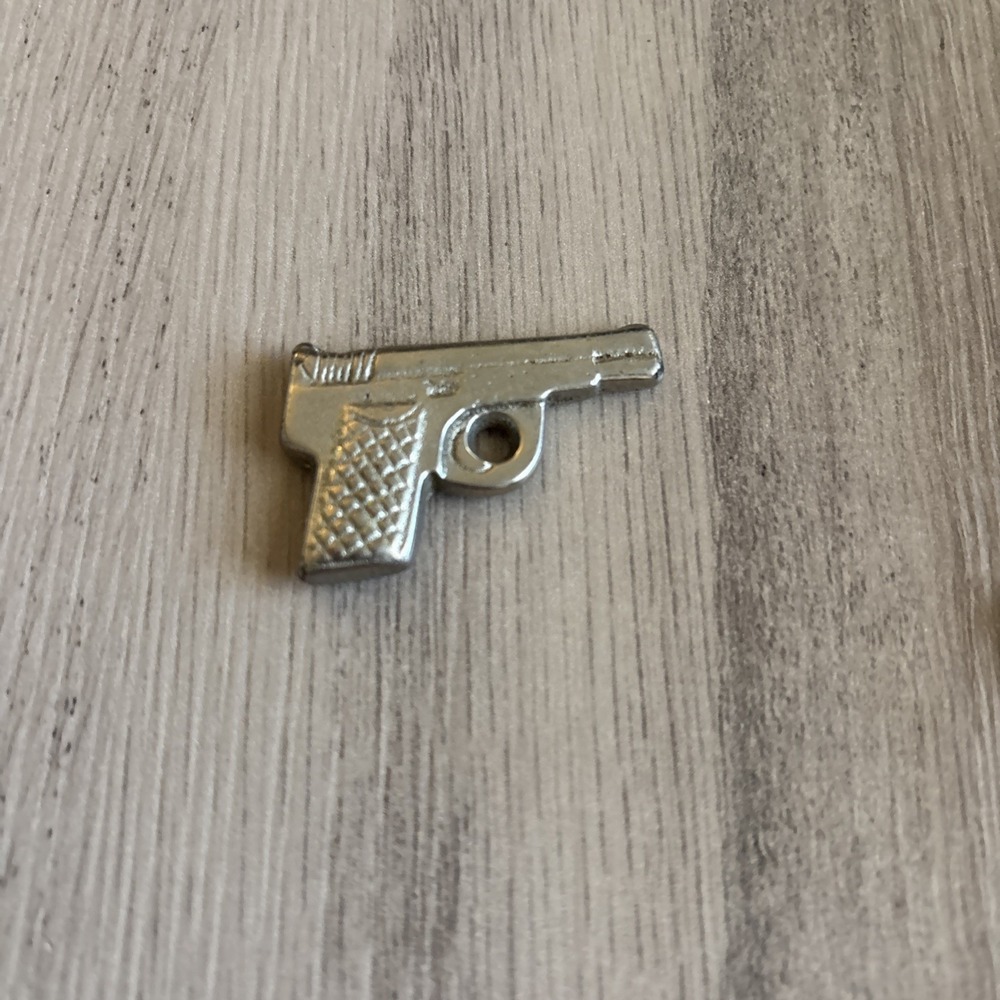 Arcade Toys Cast Iron Nickel Plate Colt Pistol Gun Prize Charm Cracker Jack‎